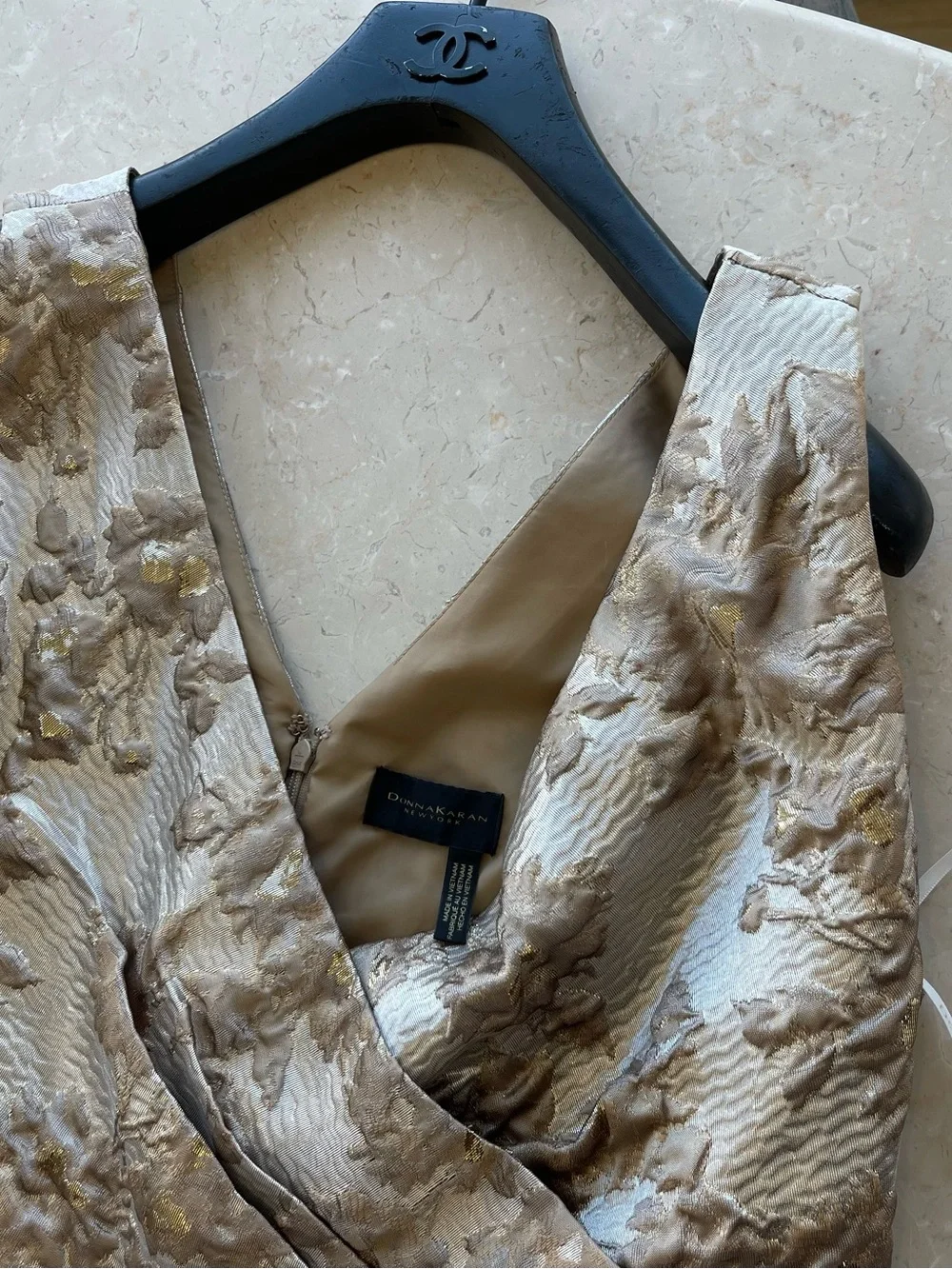 NEW Donna Karan New York Metallic Brocade Sleeveless Wrap Ball Gown Size 8 - Picture 11 of 17